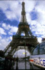 tour eiffel voiture police